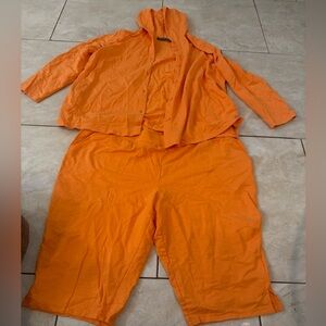 Bright Orange Women's Two-Piece Capris Set